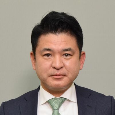 西川鎭央氏
