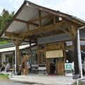 小学校跡地を再利用、住民が運営　地元特産ボリューム満点　かぬま手づくりの里「そば処久我」（鹿沼）