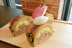 ピスタチオ　ショコラ
