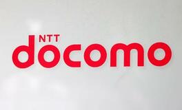 ドコモ、ソフトバンクが衛星通信