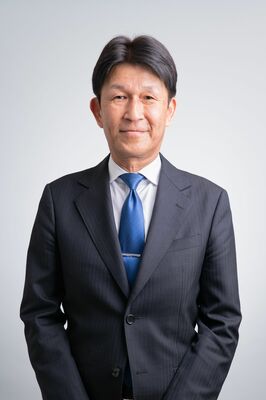 亀井正明氏