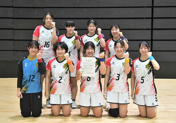 全国大会出場を決めた女子の栃女