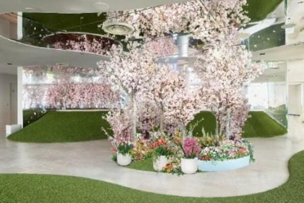「てんぼうパーク さくらまつり」で観賞できるソメイヨシノや春の花々=東京・池袋(提供写真)