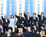 与党と対決へ結党大会