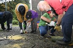 古民家に泊まり 野外活動楽しむ