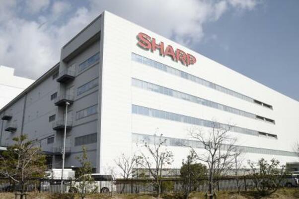 　三重県亀山市のシャープ亀山工場＝２０１９年２月