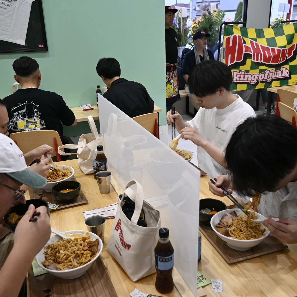 小山の人気ラーメン店「ハイマウント」が復活 火災で休業、ファンが1