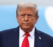 トランプ大統領、軍会合出席へ