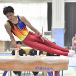 体操男子個人総合　水鳥（作新学院）が初の頂点、３位から逆転　インターハ…