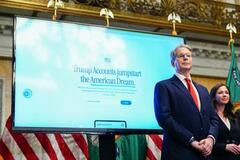 米政府、赤ちゃんに15万円支給