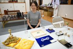 ガラス細工二人展 個性輝く１００点