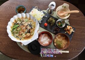 食べた 青森の郷土料理 身近に 津軽ホタテ貝焼き味噌定食 手づくりダイニング 笑顔 日光 とちぎフードコート とちぎフードコート特集 下野新聞 Soon スーン
