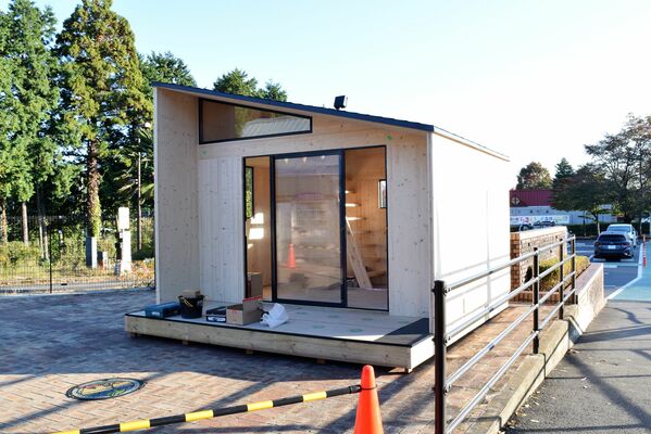 道の駅うつのみやろまんちっく村にオープンする「スマートｄｅ愛ショップ」＝28日午前、宇都宮市
