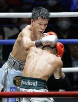 松本流星、判定勝ちで初防衛