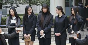 ニュージーンズの独立認めず