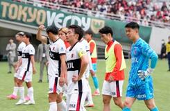 Ｊ１、東首位の鹿島が逆転負け