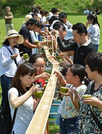 大流しそうめん大会　市貝