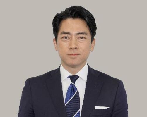 小泉進次郎防衛相