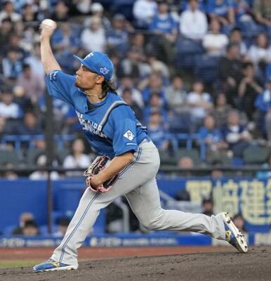 　ロッテ戦に先発した日本ハム・伊藤＝ＺＯＺＯマリン