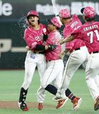 吉井楽天 執念の初白星