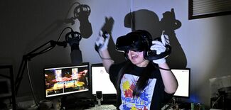 仮想現実のステージに立つ鹿沼市出身Ｖチューバー　「変身」もう１人の私に…