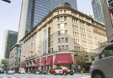 高島屋、５年ぶり赤字転落