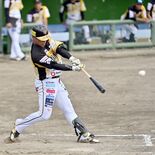 石川の適時打で一矢　痛恨の連続押し出し響く　栃木ＧＢ、信濃に１－４