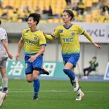 栃木ＳＣ、ホーム最終戦勝利で飾る　鳥取に２－１