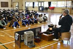 民話や神楽 郷土学ぶ