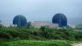 台湾、原発再稼働へ手続き