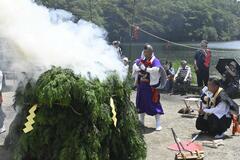 夏山登山の安全祈る