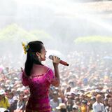 「思い絶やさず歌い続ける」　かつてミャンマーで活動の歌手 大田原のすわさん　大地震の惨状に心痛め、復旧願う
