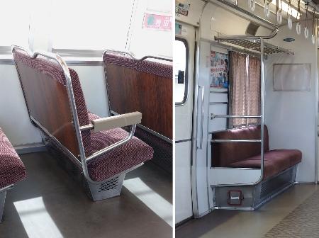　蒲郡線（左）と西尾線の車内。窓にかかるカーテンやベンチのような固定座席に趣がある