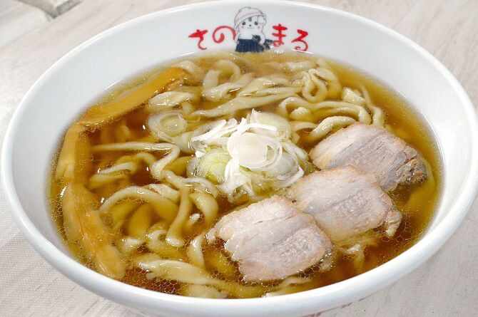 同予備校が開発した食育キットを使い一から作った「佐野らーめん」。約３時間弱で完成