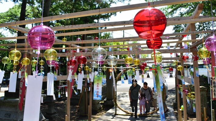 光丸山で開かれている風鈴祭り