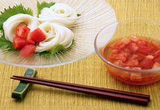 ＜トマト色のつ～ゆ～＞トマトを和風にアレンジ