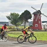 秋深まる高根沢、自転車で散策　「たかポタ」開催　おにぎり頬張りペダルこぐ