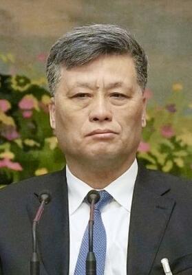 馬興瑞氏
