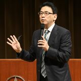 「本を読んで心の森をつくろう」　野木町、県内初「読書のまち宣言」10周年　斎藤孝さんが講演