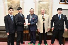 黒羽高相撲部を激励