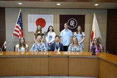 米姉妹都市８人 市長を表敬訪問