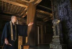 国宝・五重塔内部、奥まで初公開