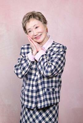 浜木綿子＝東京都千代田区の帝国劇場
