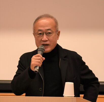 旧統一教会問題について話す有田氏