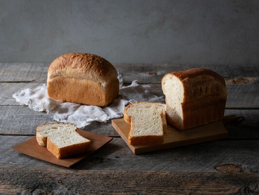 THE STANDARD BAKERSの「千本松ミルクブレッド」