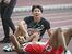 男子４００メートル決勝のゴール後、電光掲示板を見る佐藤風＝国立競技場、広瀬華撮影
