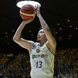宇都宮ブレックスがSR渋谷に快勝　３点シュート好調、変幻自在の攻撃で圧…