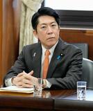 佐藤副長官あいさつ見送り