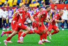アルゼンチン逆転勝ちで８強へ