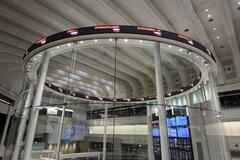 東証反発、終値４４８円高